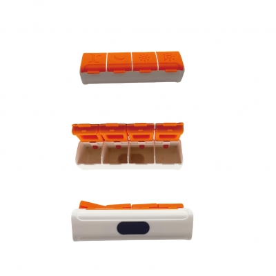 Magnetic silicone cap pill case